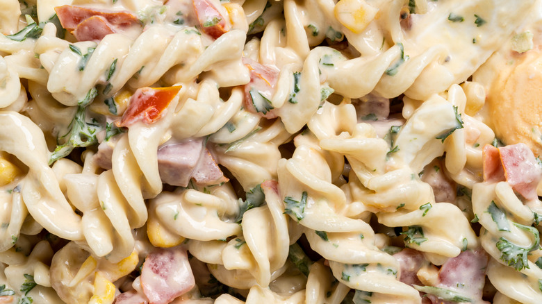 Deli pasta salad with creamy dressing