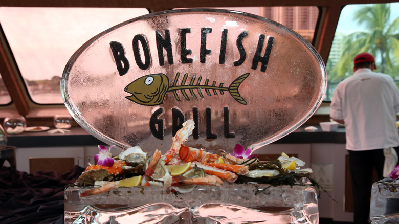 Seafood in ice with a Bonefish Grill sign