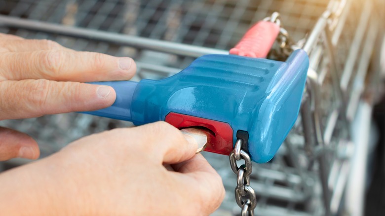 coin-operated shopping cart