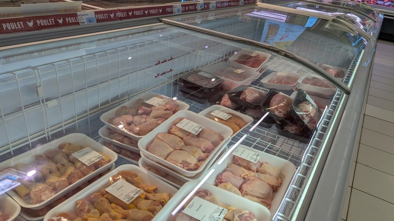 poultry aisle in france