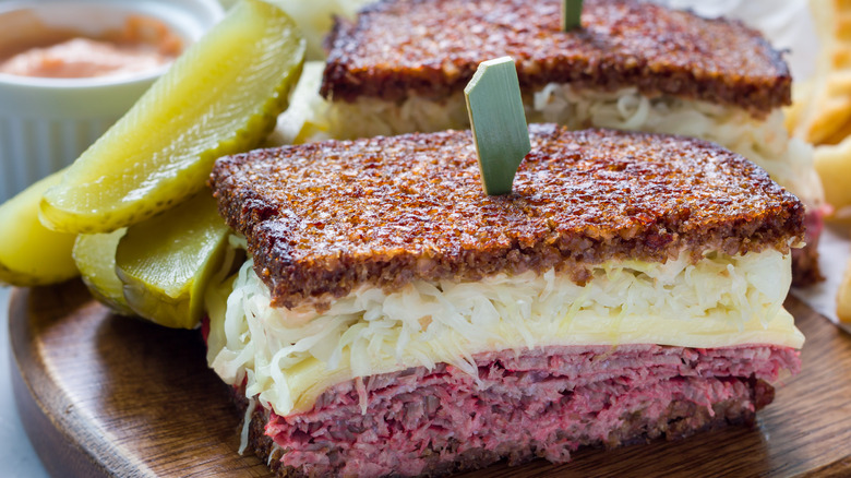 Sandwich with kosher dill pickles