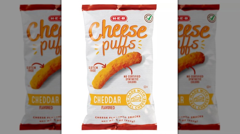 H-E-B cheddar cheese puffs