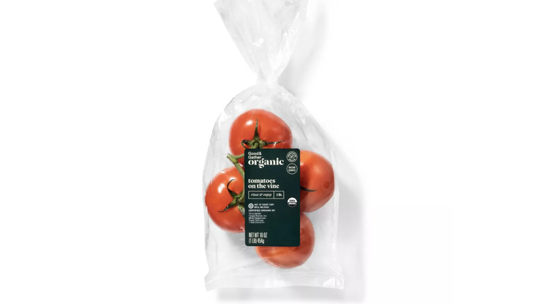 Good & Gather Fresh Organic On-The-Vine Tomatoes from Target