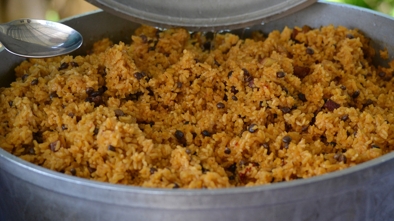 Large pot of Arroz con Gandules