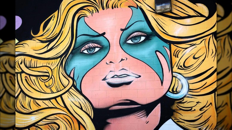 A mural decorates the site of the former Disco Kroger