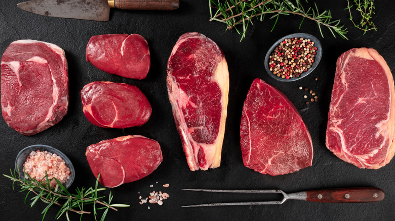 Top-view of various steak cuts.