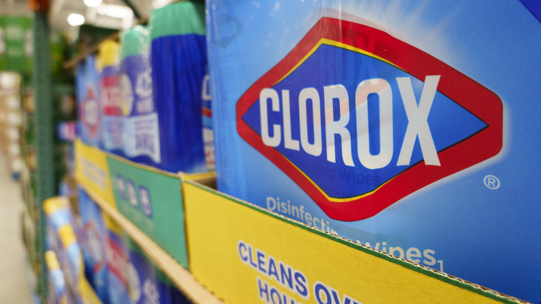 box of Clorox Disinfecting Wipes