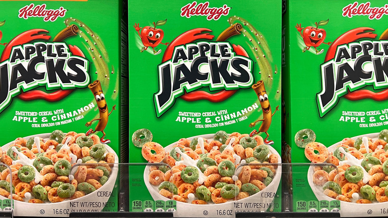 Apple Jacks boxes