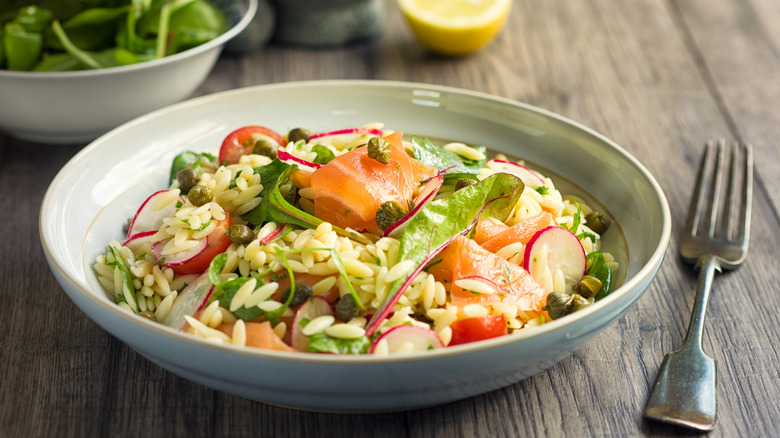 Orzo pasta salad with salmon