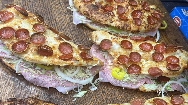 Little Country Pizza & BBQ samzone sandwich