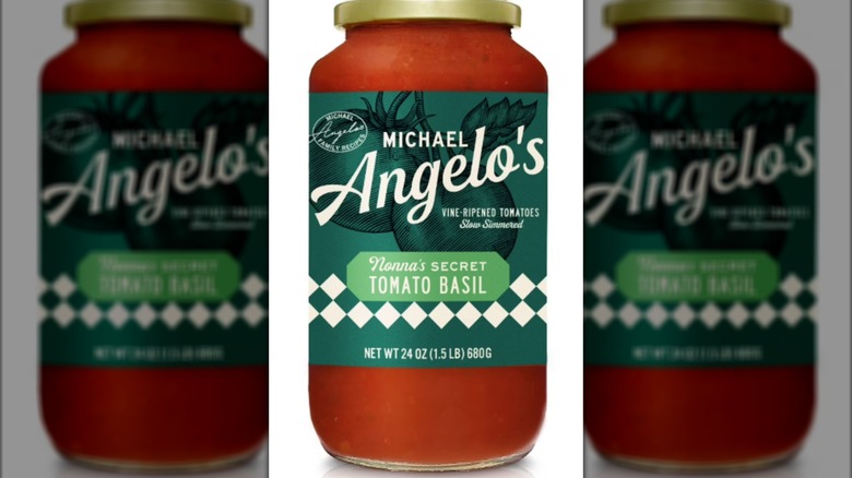 A jar of Michael Angelo's Nonna's Secret Tomato Basil sauce.