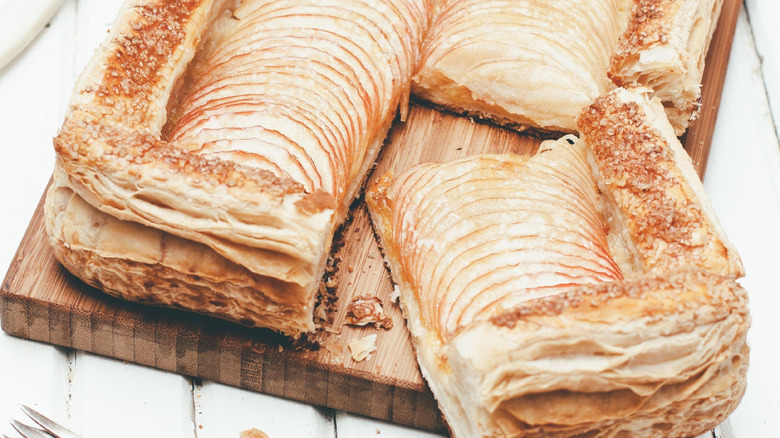 Apple pie puff pastry