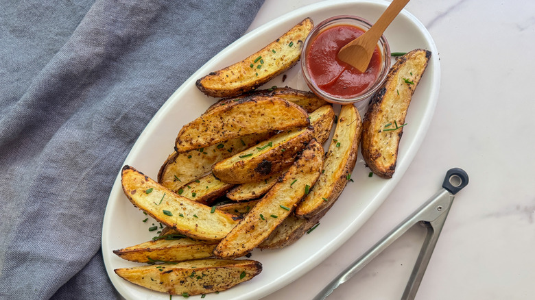 wedges on oval platter