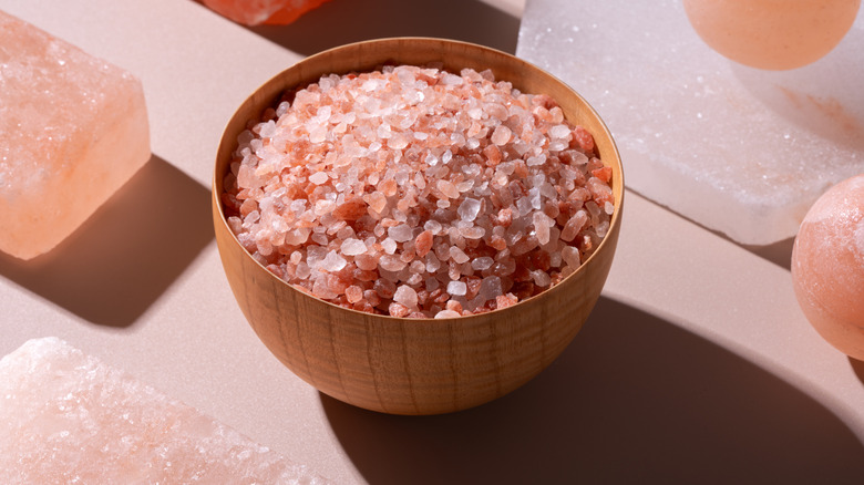 pink Himalayan salt pictured in bowl