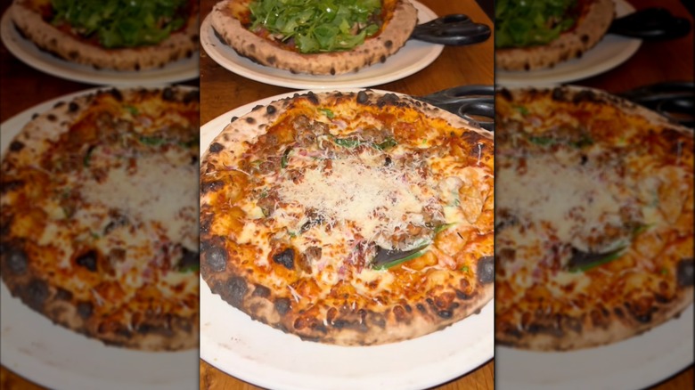 Double Zero pizza with scissors