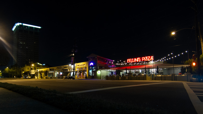 Fellini's Pizza