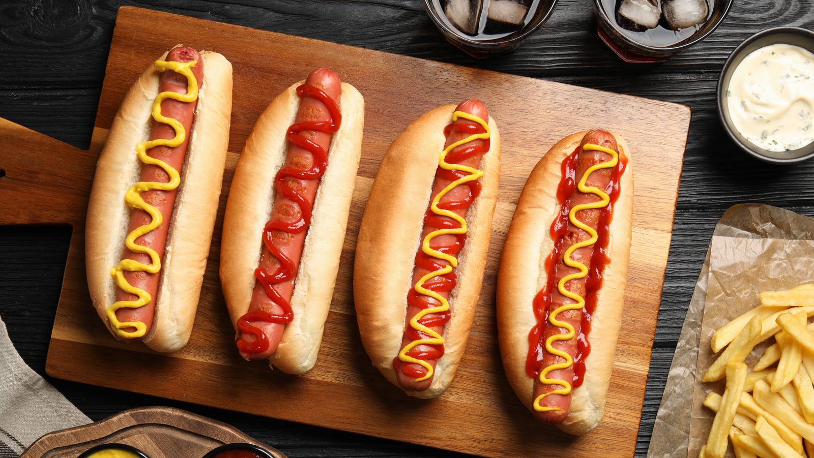 5 leckere Möglichkeiten, Ihre Hotdogs zu würzen (und warum Sie es tun ...