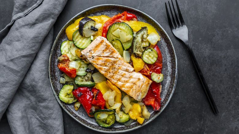 Roasted vegetables with salmon