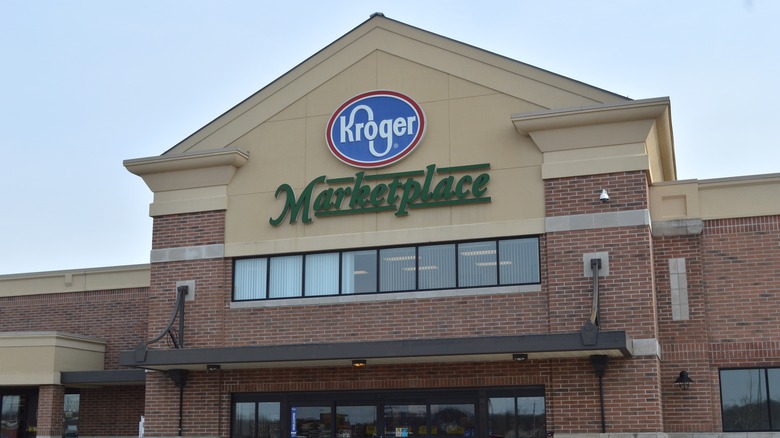 exterior of Kroger grocery store