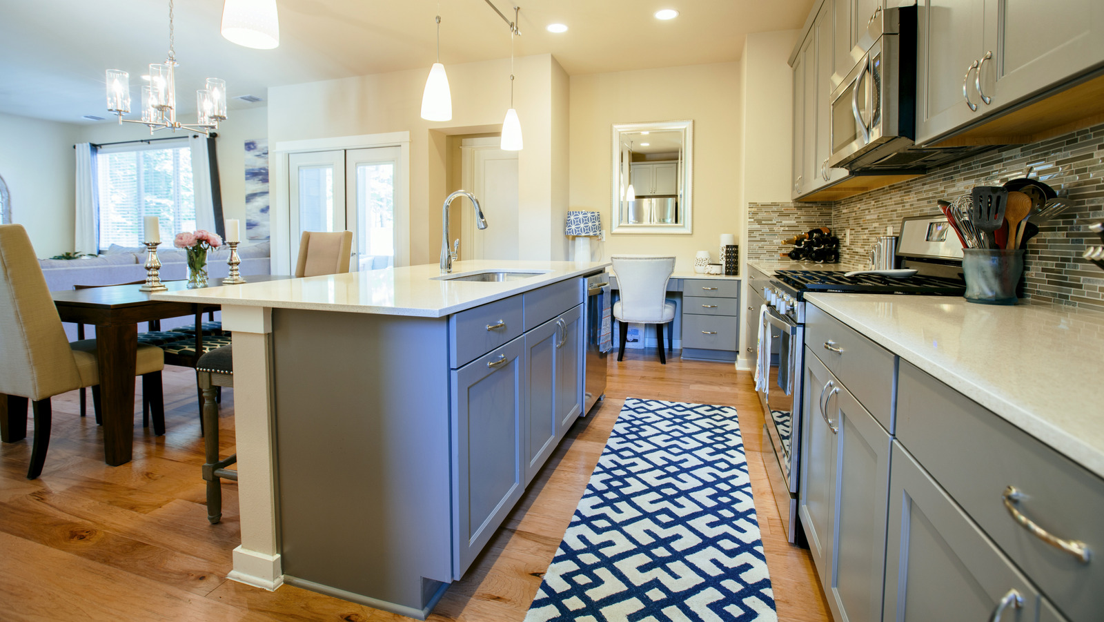 5 Kitchen Rug Styles That Will Totally Transform Your Kitchen