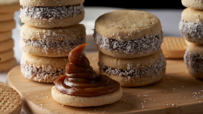 Cookies filled with a Mexican caramel known as cajeta.