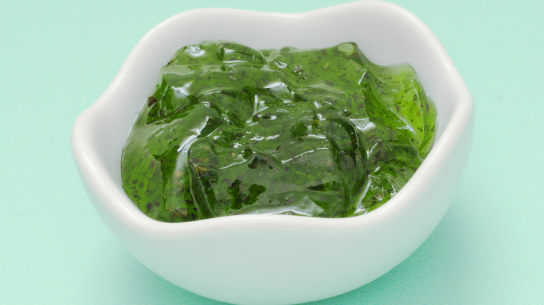 White ceramic dish full of mint jelly