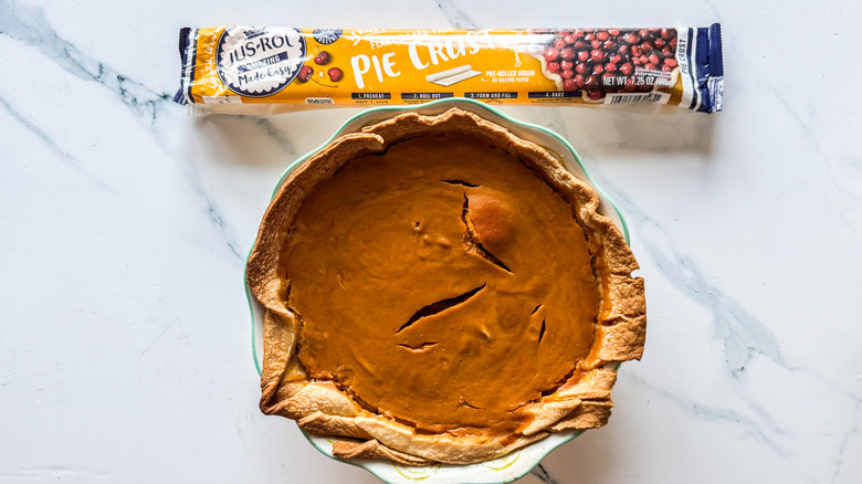Jus-Rol pie crust packaging beside pumpkin pie