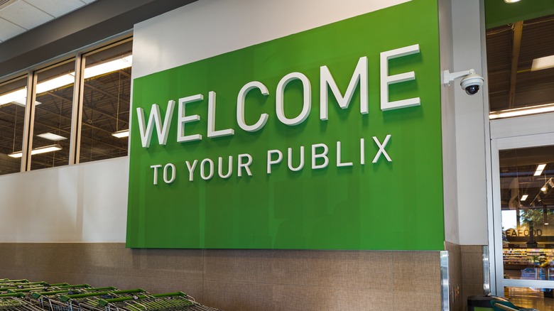 welcome sign inside a publix