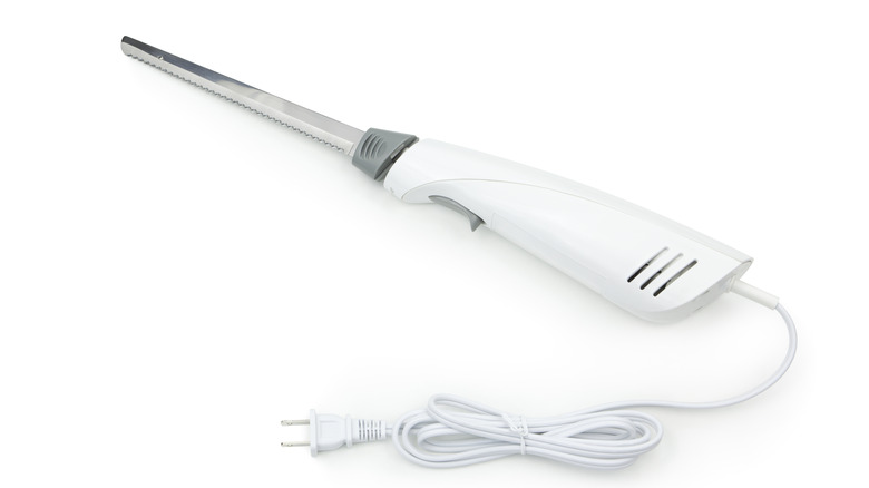 Picture of electric carving knife.