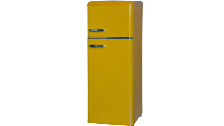 Mustad yellow fridge.