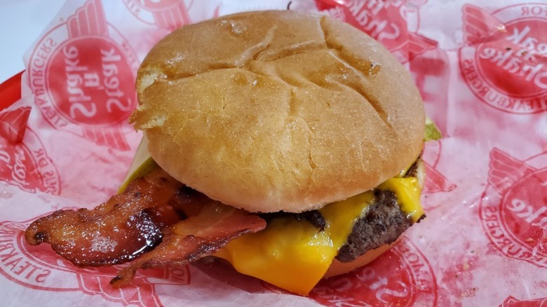 Steak 'n Shake Bacon 'n Cheese Double Steakburger