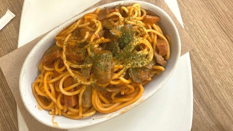 Pizza Hut pasta bowl