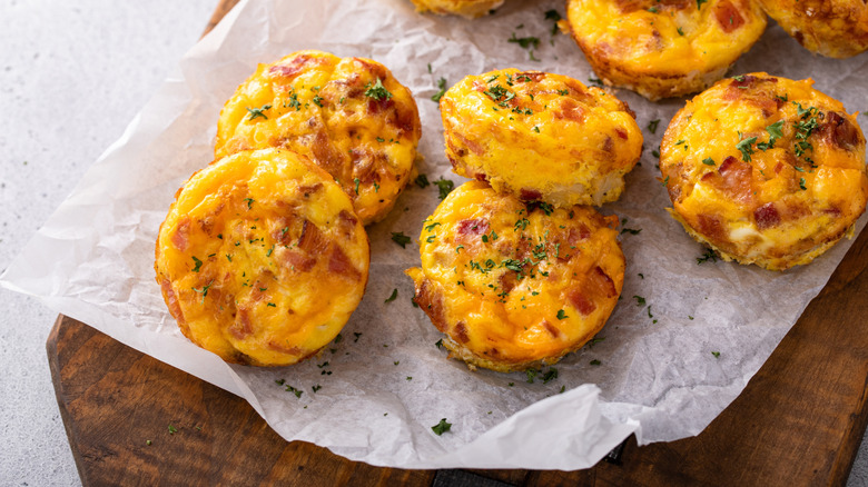 bacon and cheese egg bites with herbs
