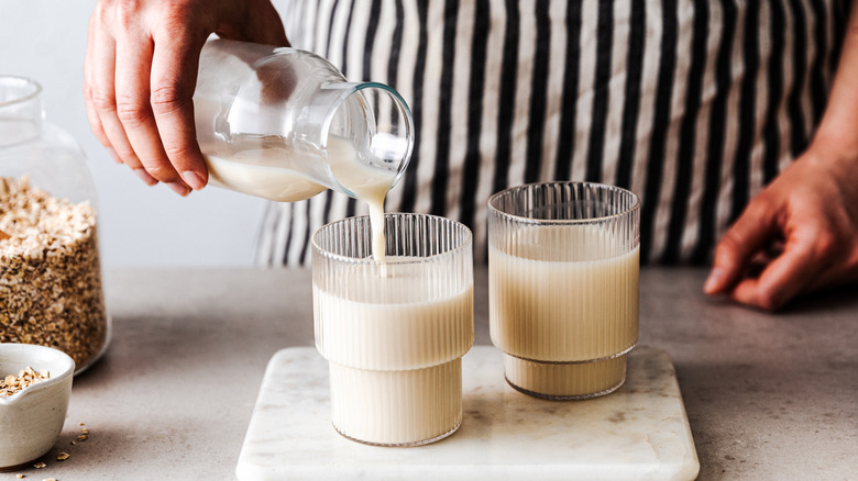 8 Disappointing Drawbacks To Oat Milk 8 Disappointing Drawbacks To Oat Milk
