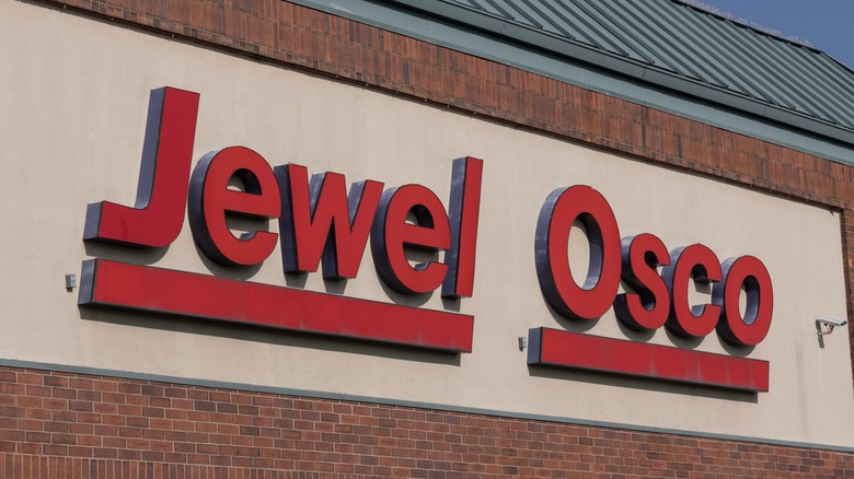 Jewel-Osco exterior signage