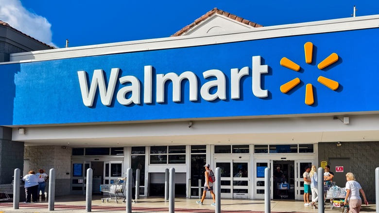 Walmart exterior