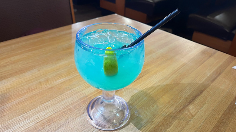 The Blue Aloha Mana Margarita from Applebee's in a mucho goblet