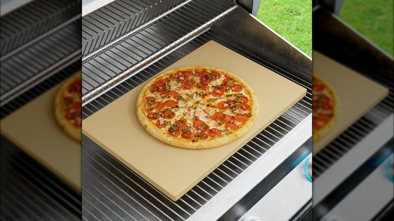 Outdoor pizza grill with large stone