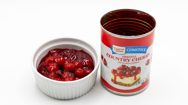 Duncan Hines Comstock cherry pie filling