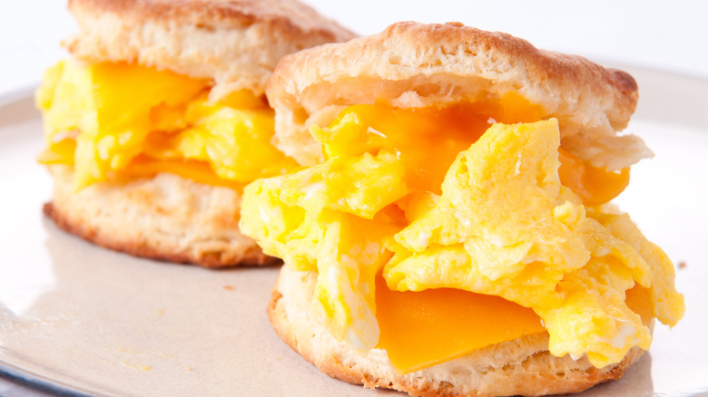 Biscuits stuffed with eggs