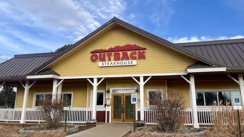 Outback Steakhouse storefront in Aurora, Colorado