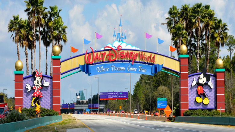 The entrance to Walt Disney World