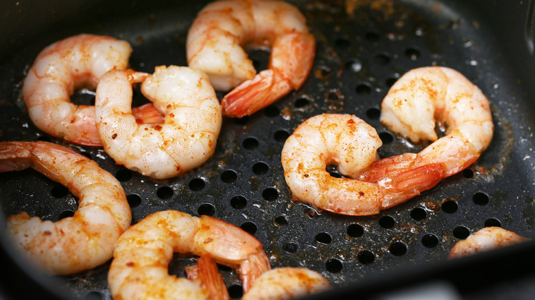 Shrimps on an air fryer
