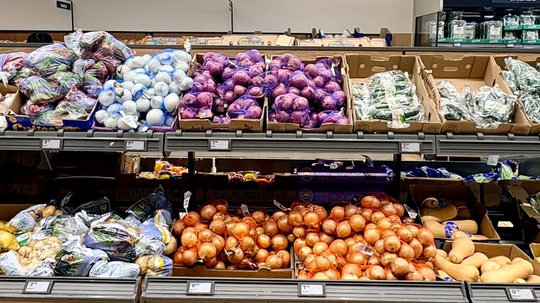 Produce section of an Aldi store