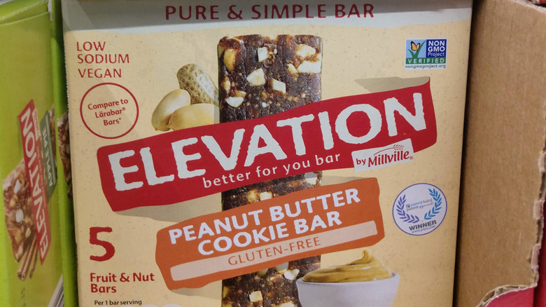 Elevation pure & simple bars