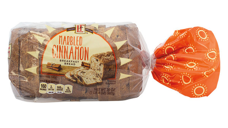 Bag of L'oven Fresh Marbled Cinnamon Breakfast Bread