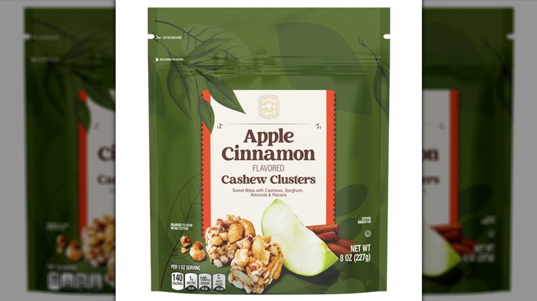 Green bag of Southern Grove Apple Cinnamon Cashew Clusters