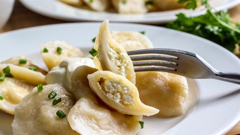 Stuffed dough pasta dish