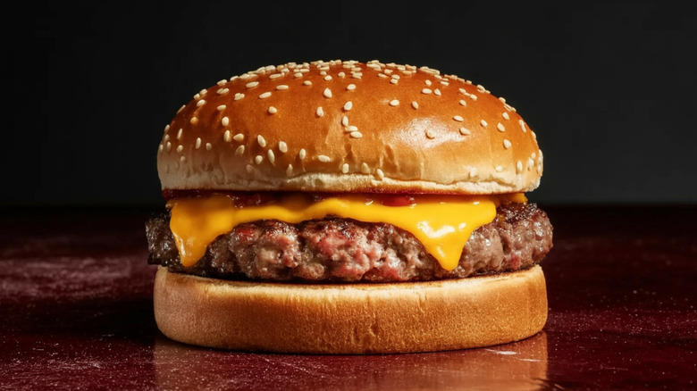 a juicy cheesburger