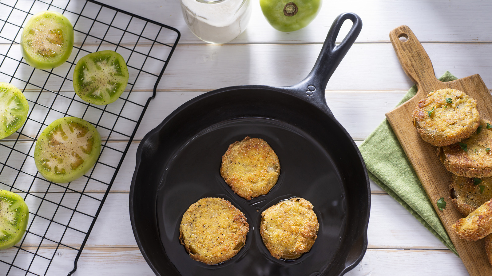 Bacon Fat Is The Secret To Really Tasty Fried Green Tomatoes